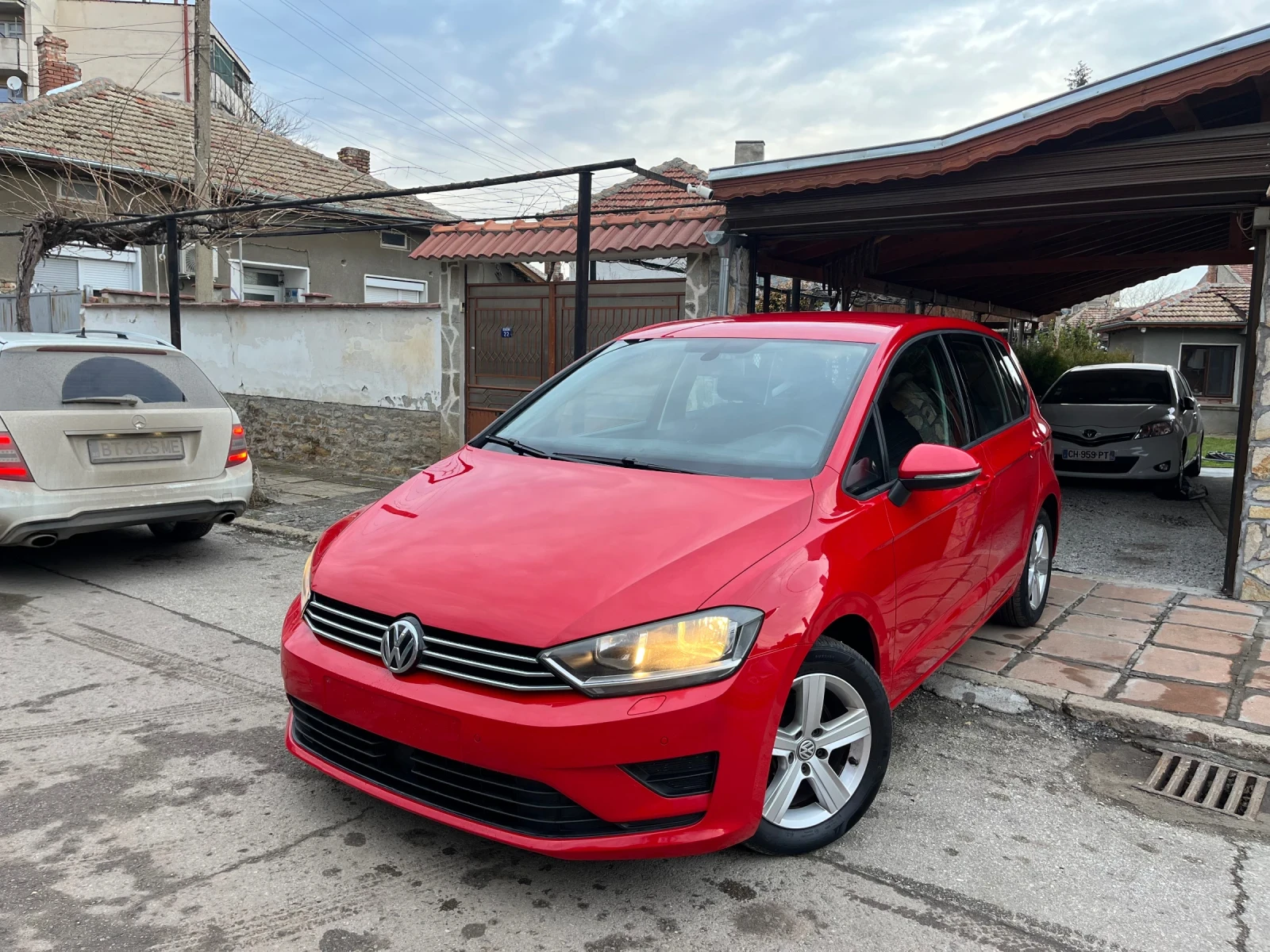 VW Sportsvan 2.0TDI-Distronic | Mobile.bg � ����������� 3