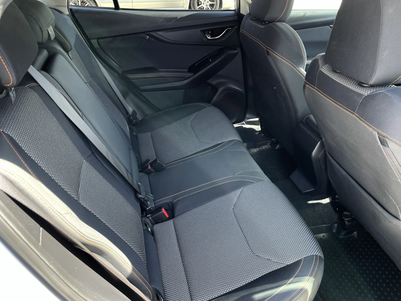 Subaru XV 4DVENTURE, снимка 14 - Автомобили и джипове - 53911499