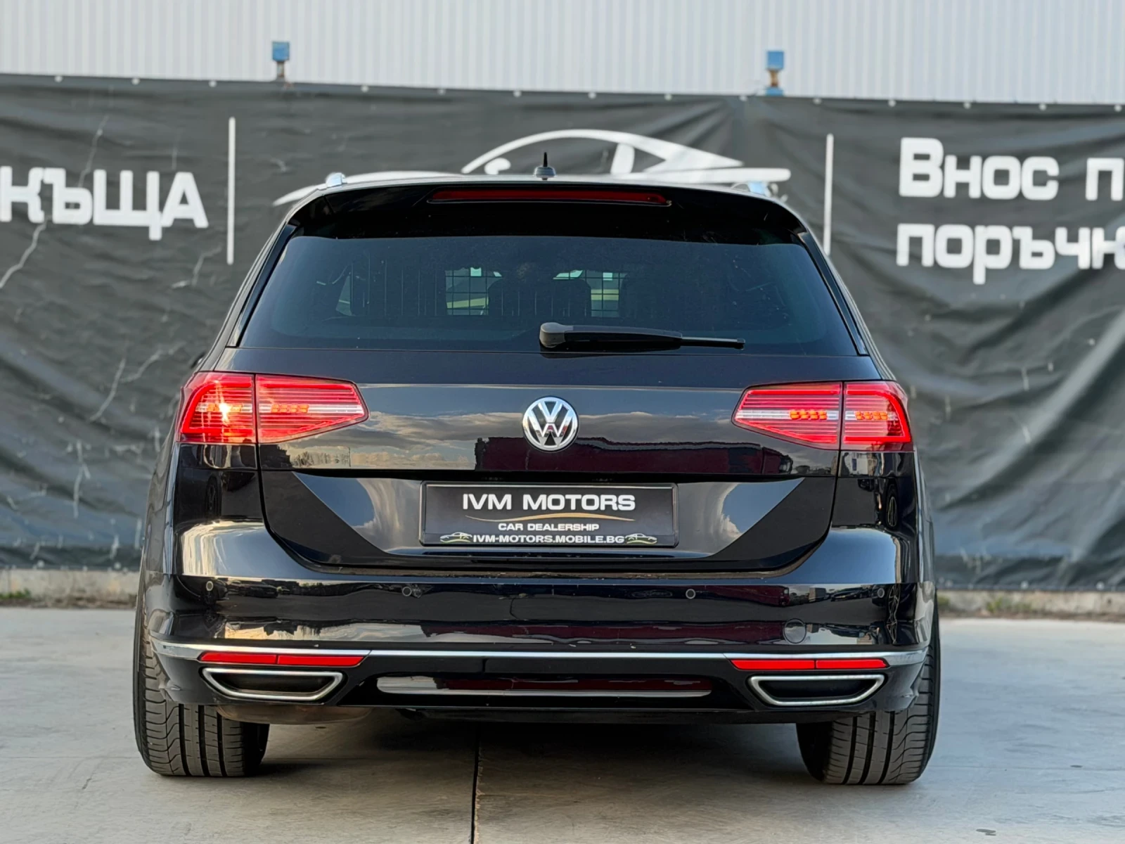 VW Passat 2.0TDI* 190* R-LINE* 4MOTION* PANO* DISTRONIC* , снимка 5 - Автомобили и джипове - 53977257