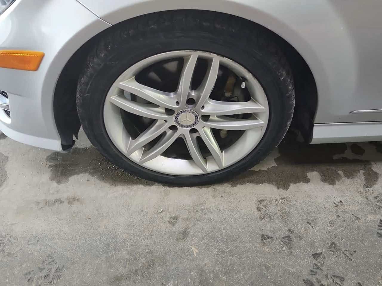 Mercedes-Benz C 300 АМГ ПАКЕТ/CARFAX/ПОДГРЕВ/ПАНОРАМА, снимка 16 - Автомобили и джипове - 53978684