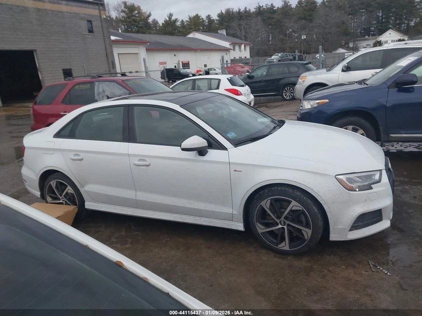 Audi A3 2l Premium Plus 45 Tfsi S Line Quattro S Tronic, снимка 13 - Автомобили и джипове - 54002325