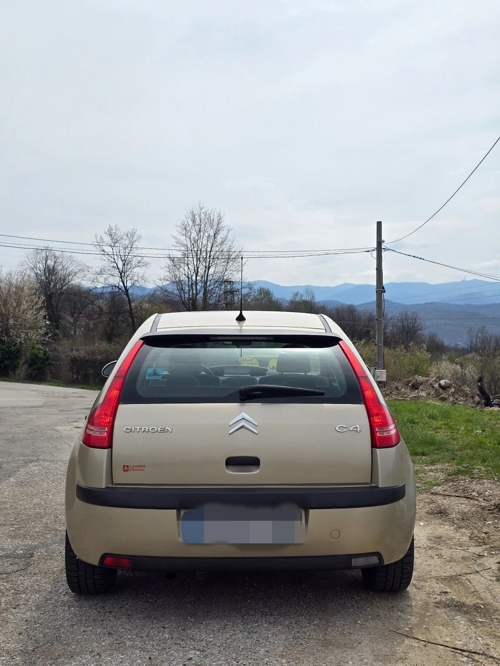 Citroen C4 1.6HDI, снимка 6 - Автомобили и джипове - 54435844