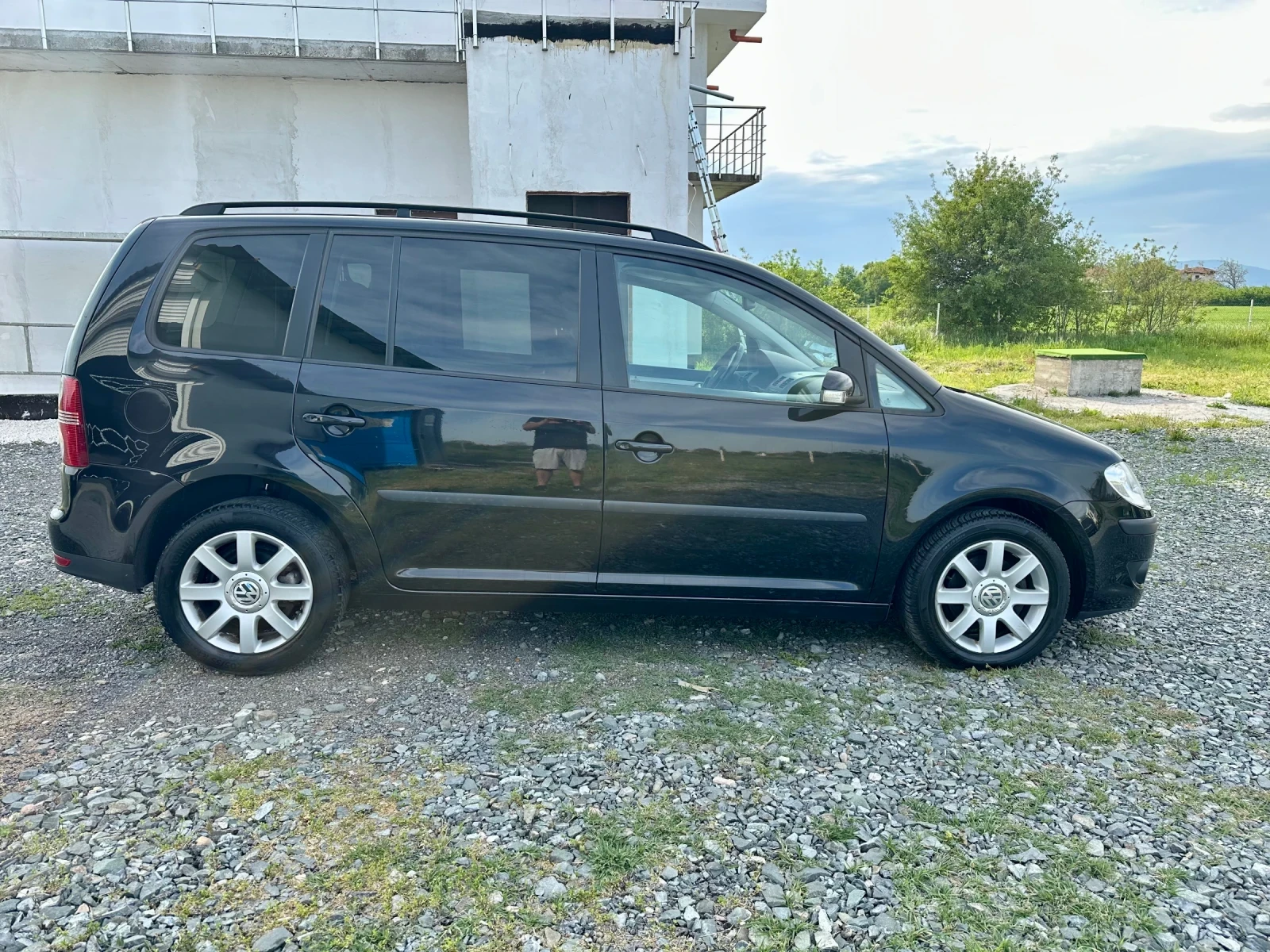 VW Touran 2.0TDI 8клапана BMM Facelift, снимка 7 - Автомобили и джипове - 54458491