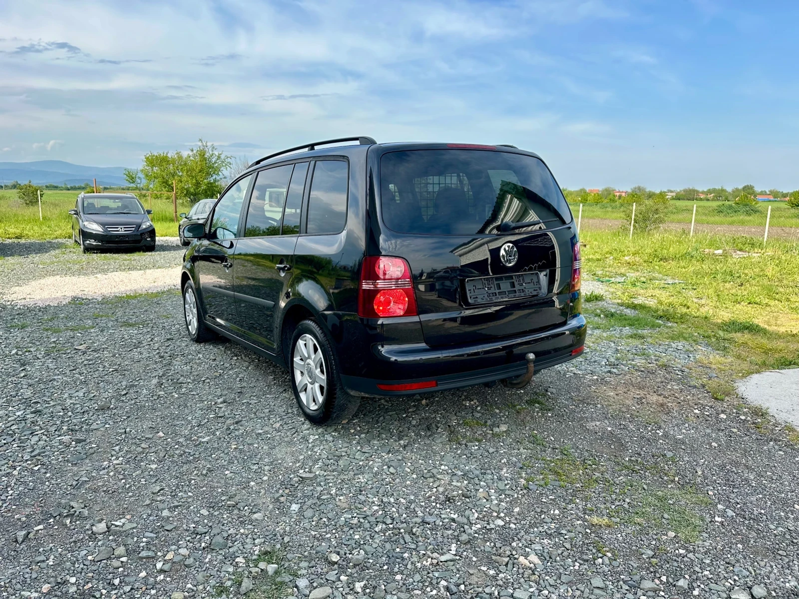 VW Touran 2.0TDI 8клапана BMM Facelift, снимка 5 - Автомобили и джипове - 54458491