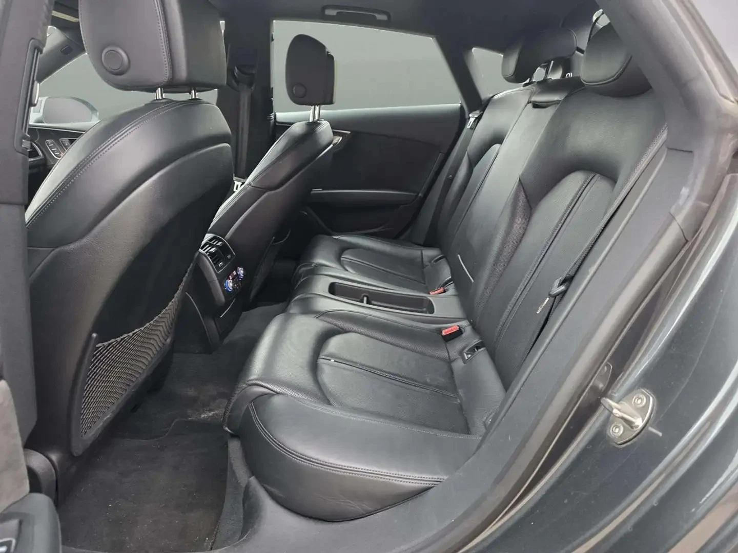Audi S7 OБДУХВАНЕ * 360 * B&O * HUD * DISTRONIC * CARFAX *, снимка 15 - Автомобили и джипове - 54821449