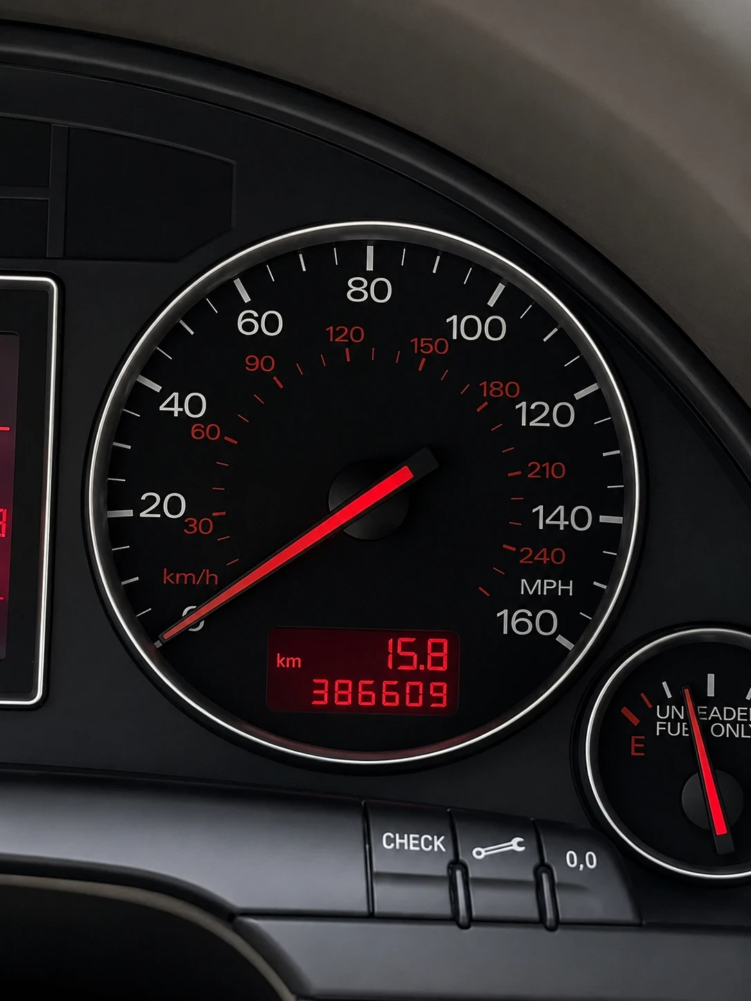 Audi A4, снимка 10 - Автомобили и джипове - 54895645