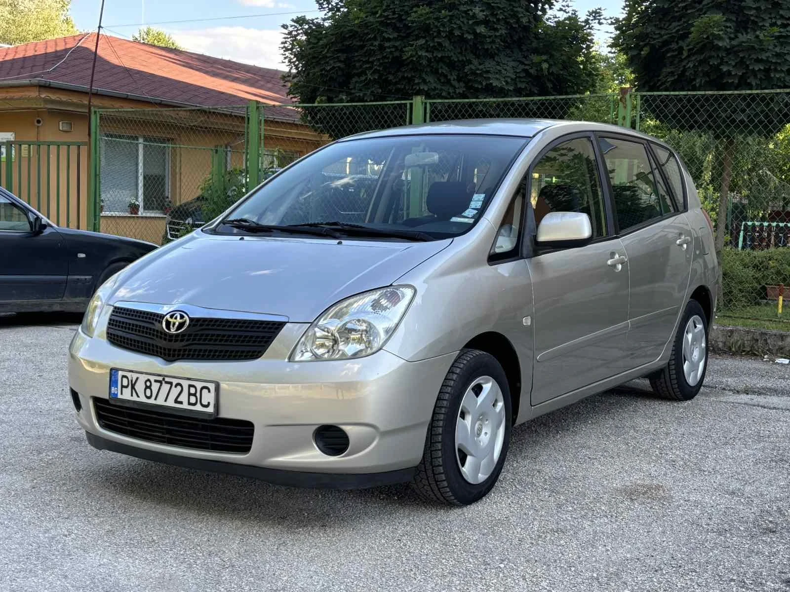 Toyota Corolla verso