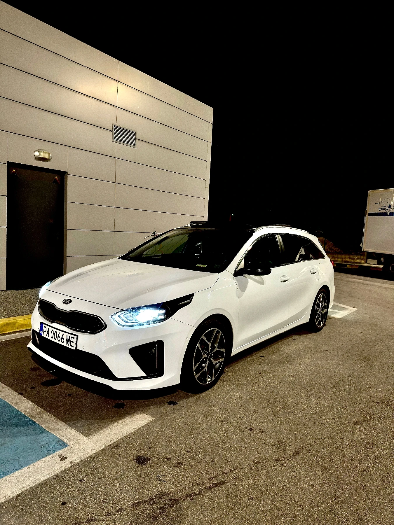 Kia Ceed GT-LINE/PANORAMA/NAVI/1.6
