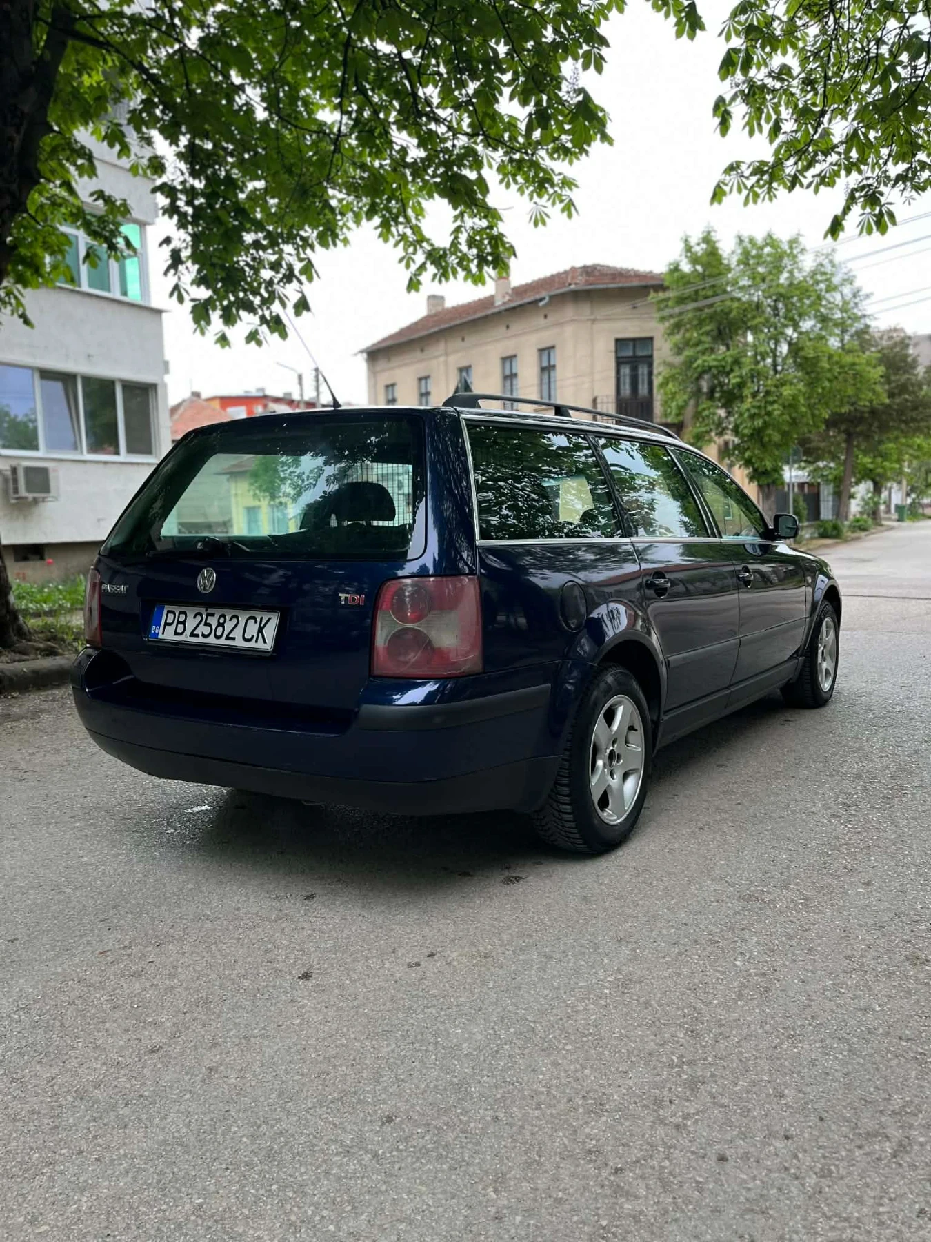 VW Passat 1.9 131 с 2004 г, снимка 3 - Автомобили и джипове - 55132143