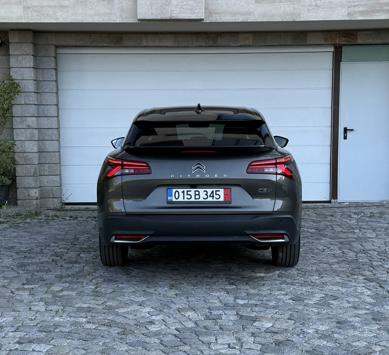 Citroen C5X 1.6 Plug-In Hybrid 225 HP Shine Pack, снимка 6 - Автомобили и джипове - 55499959