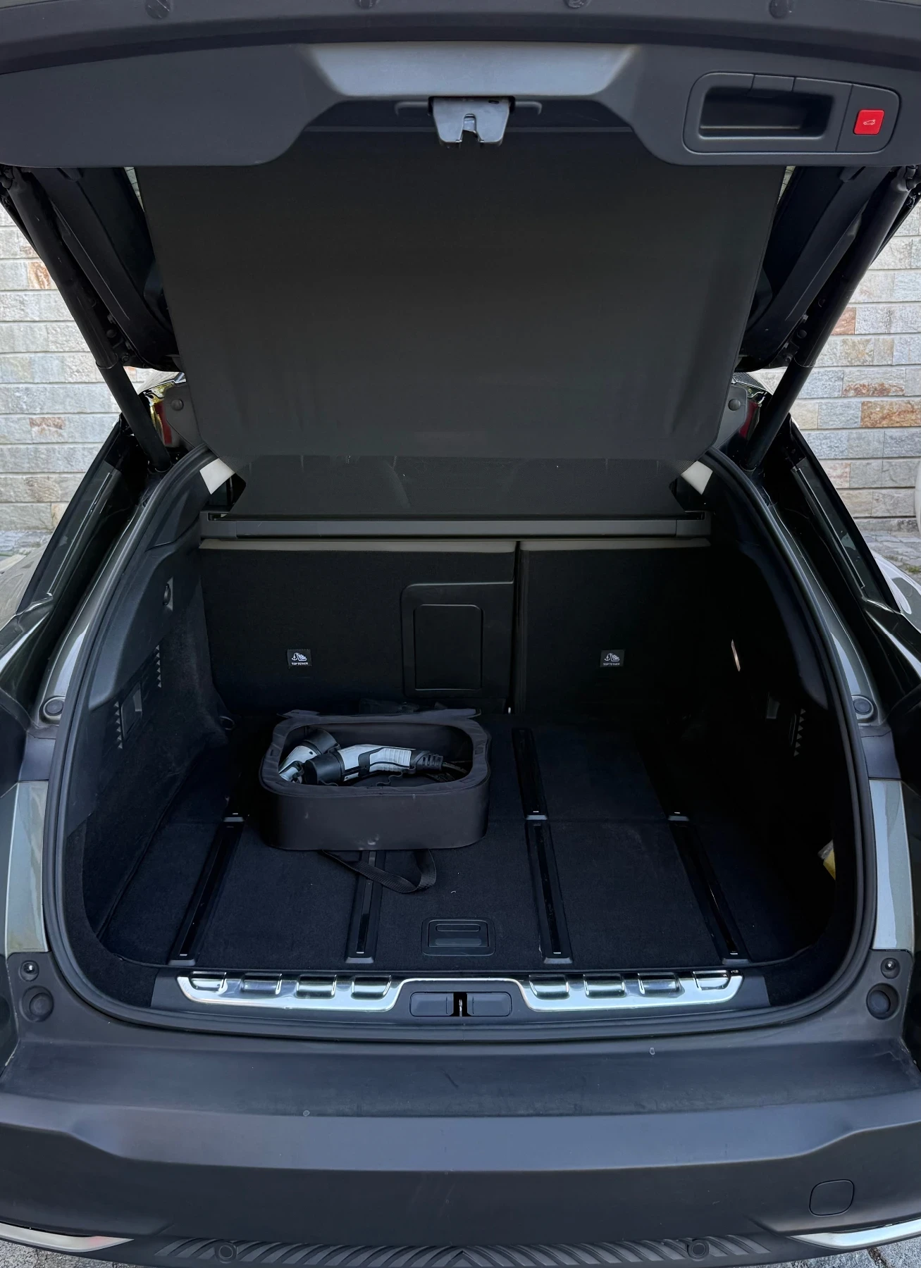 Citroen C5X 1.6 Plug-In Hybrid 225 HP Shine Pack, снимка 7 - Автомобили и джипове - 55499959