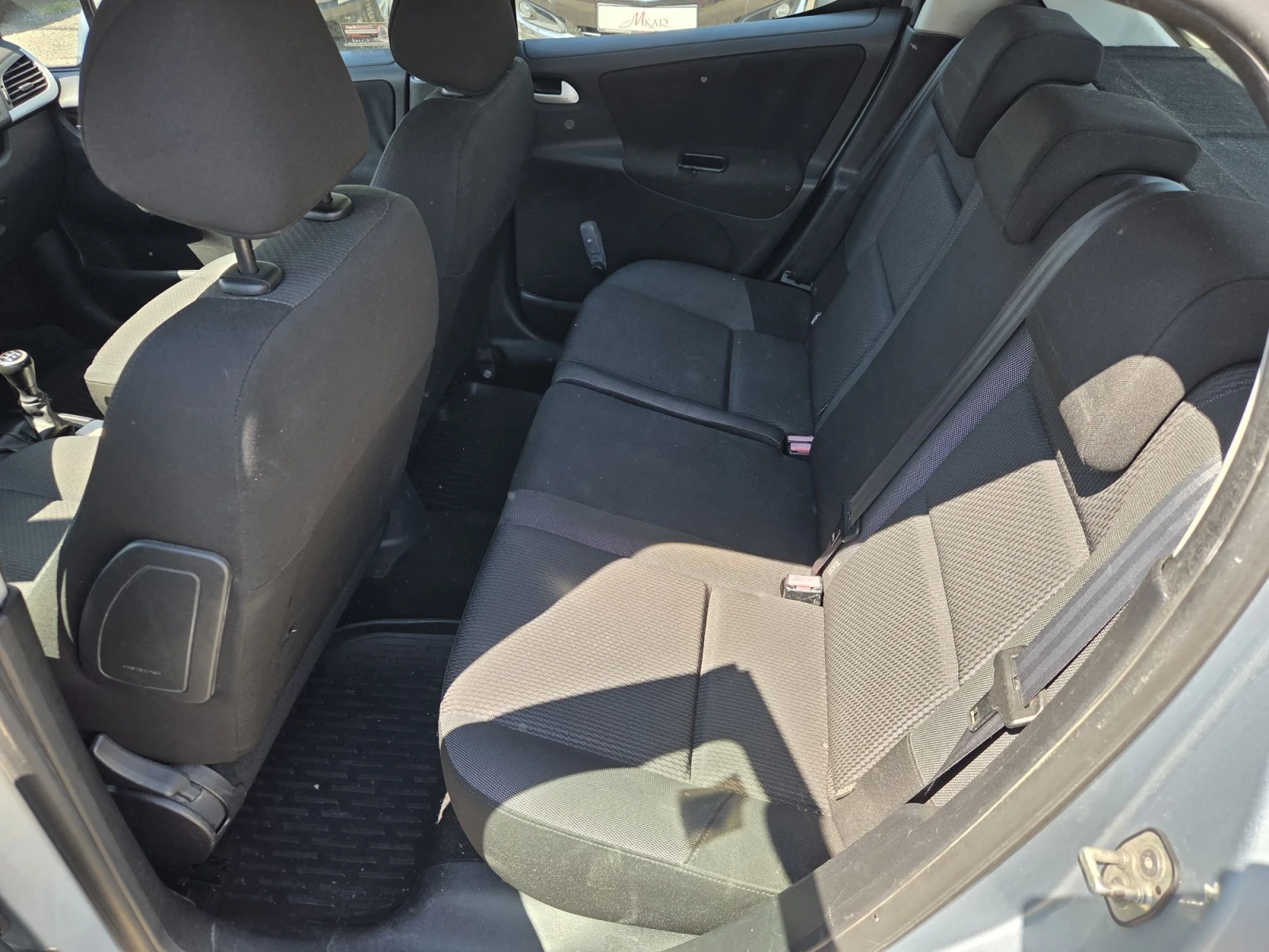 Peugeot 207 1.6hdi, снимка 8 - Автомобили и джипове - 55835406