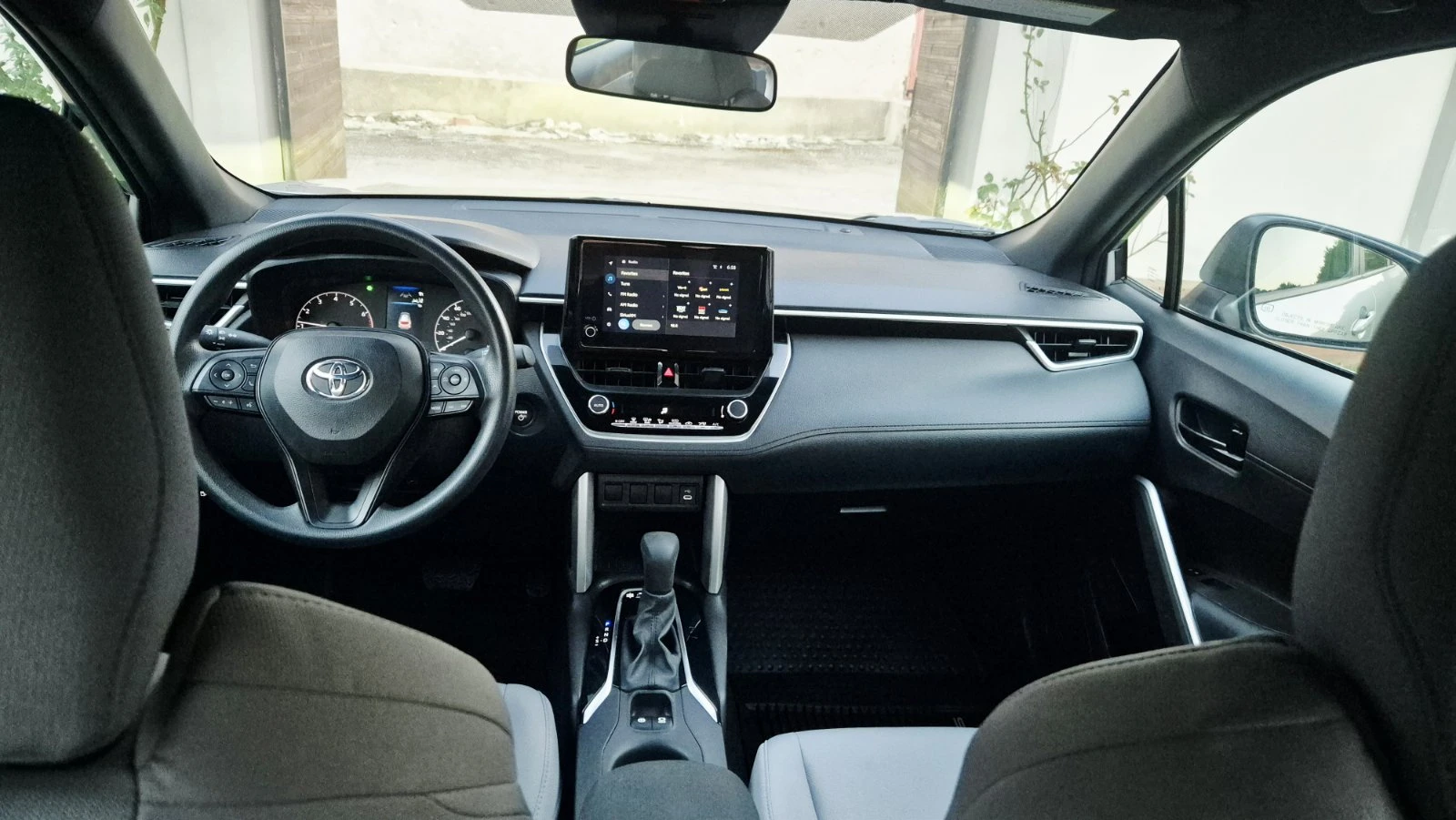 Toyota Corolla Cross 2.0 Hybrid"4×4-AWD"Navi"Bixenon&#, снимка 12 - Автомобили и джипове - 55928118