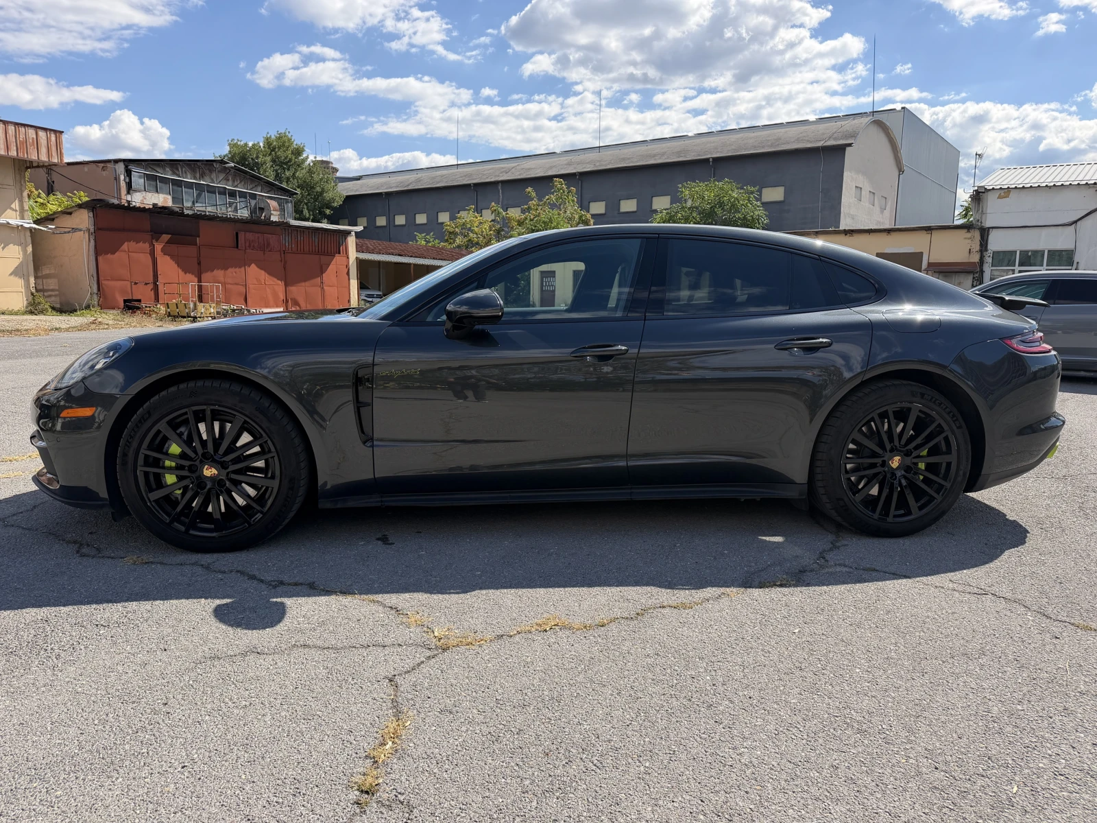 Porsche Panamera 4E Hybrid, снимка 2 - Автомобили и джипове - 56110770