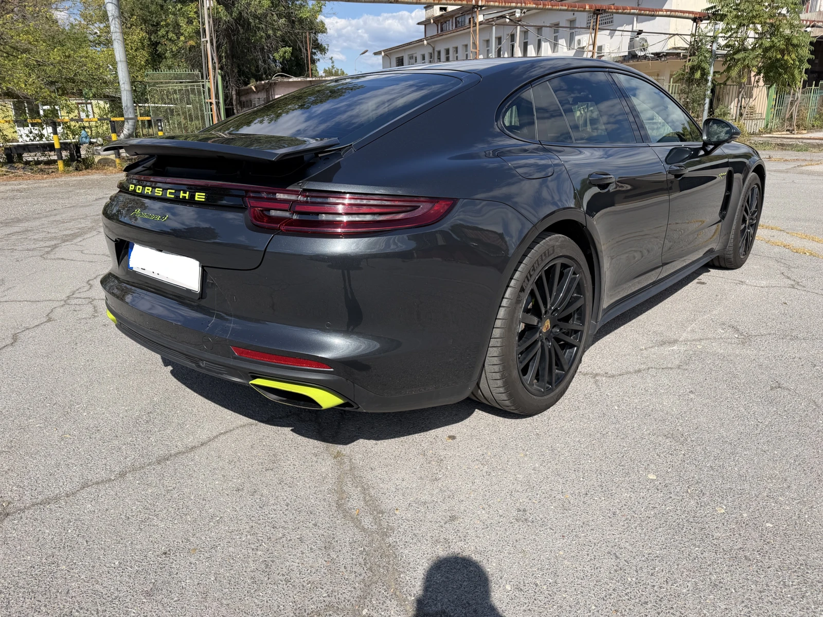 Porsche Panamera 4E Hybrid, снимка 4 - Автомобили и джипове - 56110770