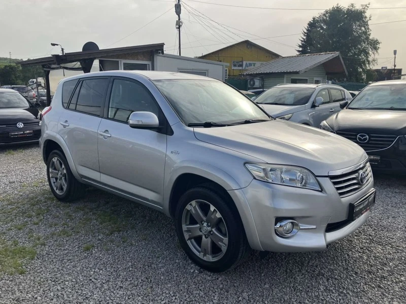 Toyota Rav4  2.2D-4D XENON/NAVI/150kc/PODGREV, снимка 3 - Автомобили и джипове - 46322500