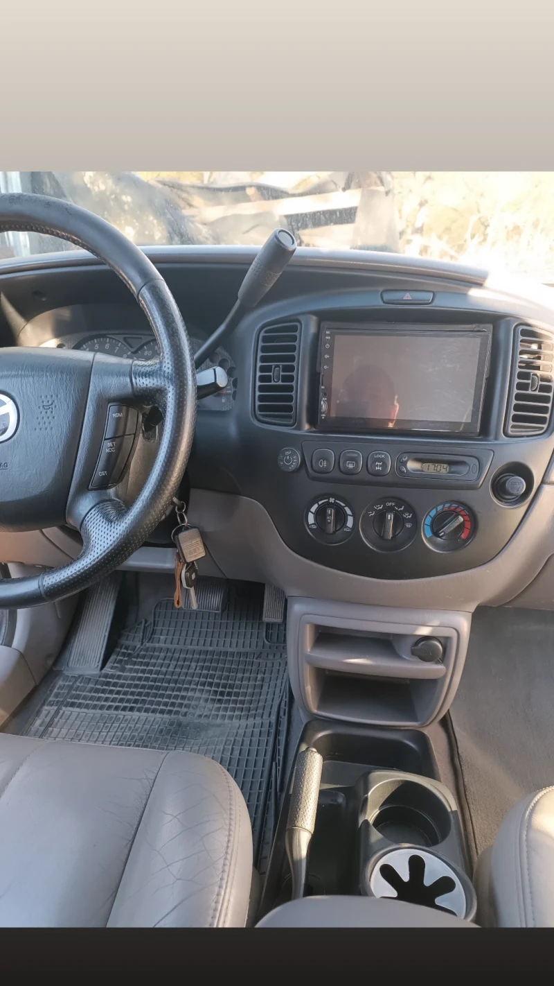 Mazda Tribute 3.0 V6, снимка 8 - Автомобили и джипове - 47824890