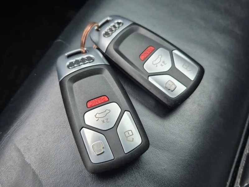 Audi SQ5 * PRESTIGE SPORT UTILITY 4D * CARFAX * БЕЗ ПЪРВОНА, снимка 8 - Автомобили и джипове - 52700253