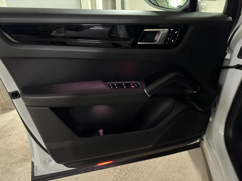 Porsche Cayenne S, Sport Chrono, Напълно Обслужен, Германия, снимка 7 - Автомобили и джипове - 52820955