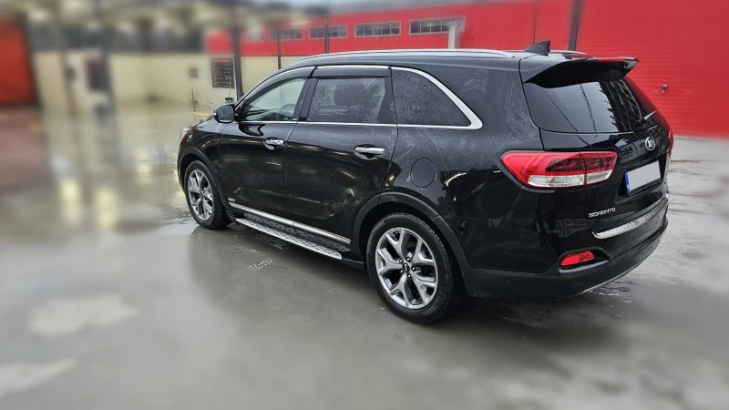 Kia Sorento REBEL 2.2 CRDI 4x4, снимка 3 - Автомобили и джипове - 53209461
