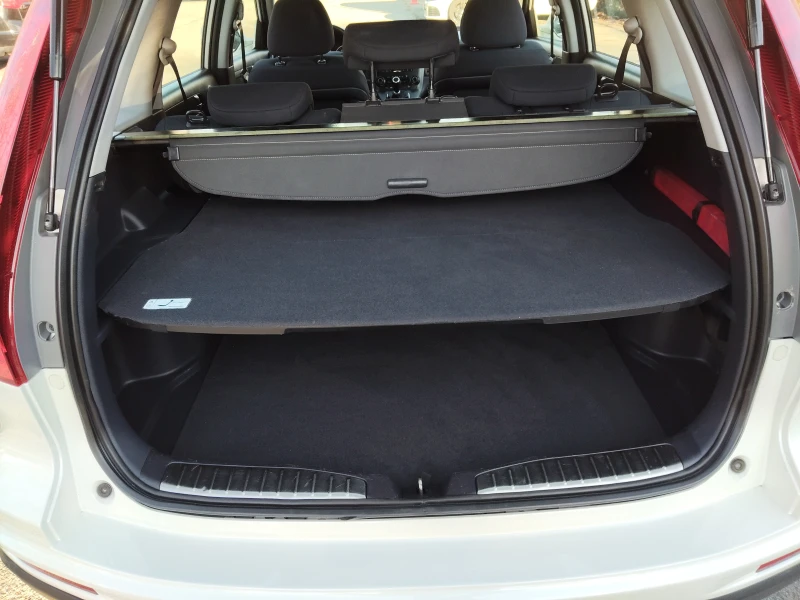 Honda Cr-v 2, 0i 150ps 4x4 FACELIFT, снимка 15 - Автомобили и джипове - 53185724