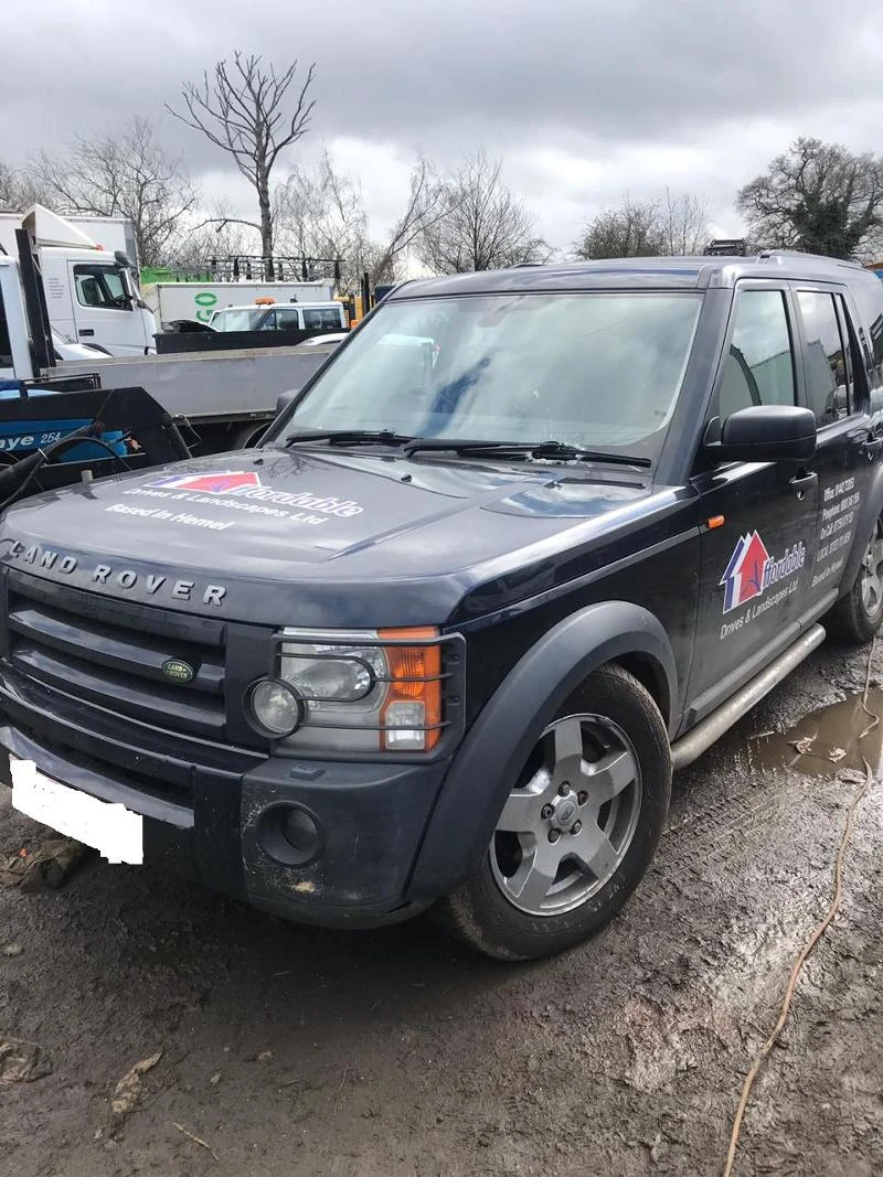 Land Rover Discovery 2.7 V6, снимка 1 - Автомобили и джипове - 37502583