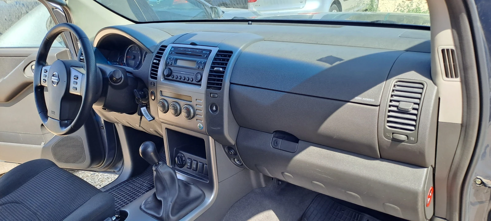 Nissan Pathfinder 2.5DCI 6+ 1места - изображение 8
