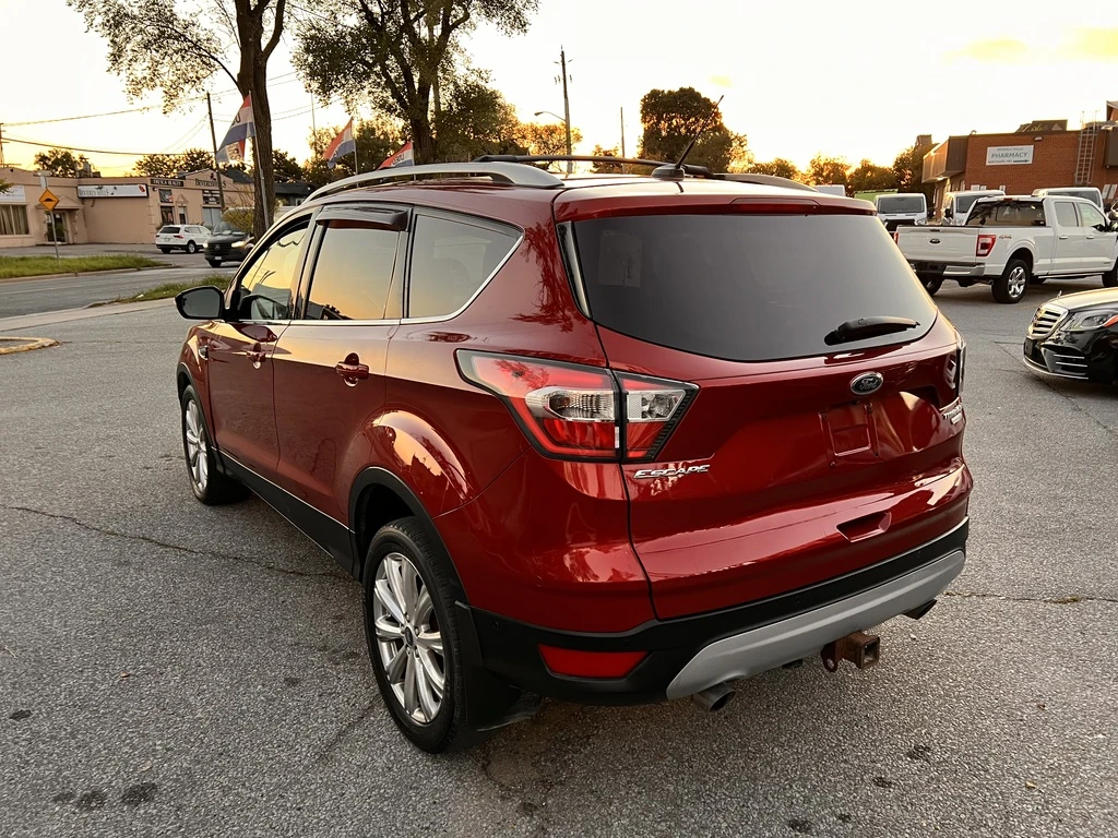 Ford Escape 4WD 4dr Titanium * Fully Loaded * 2.0L * 4CYL - изображение 2