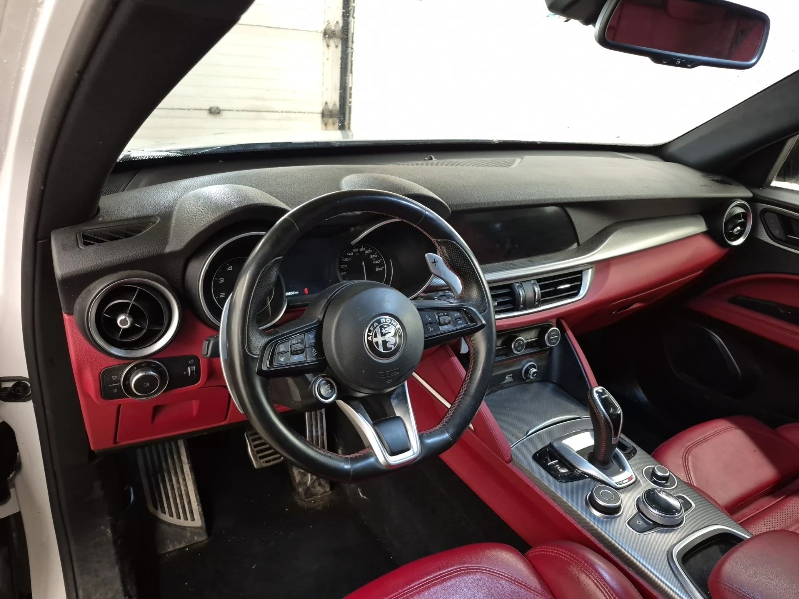 Alfa Romeo Stelvio * TI SPORT* AWD* CARFAX* АВТОКРЕДИТ*  - изображение 8