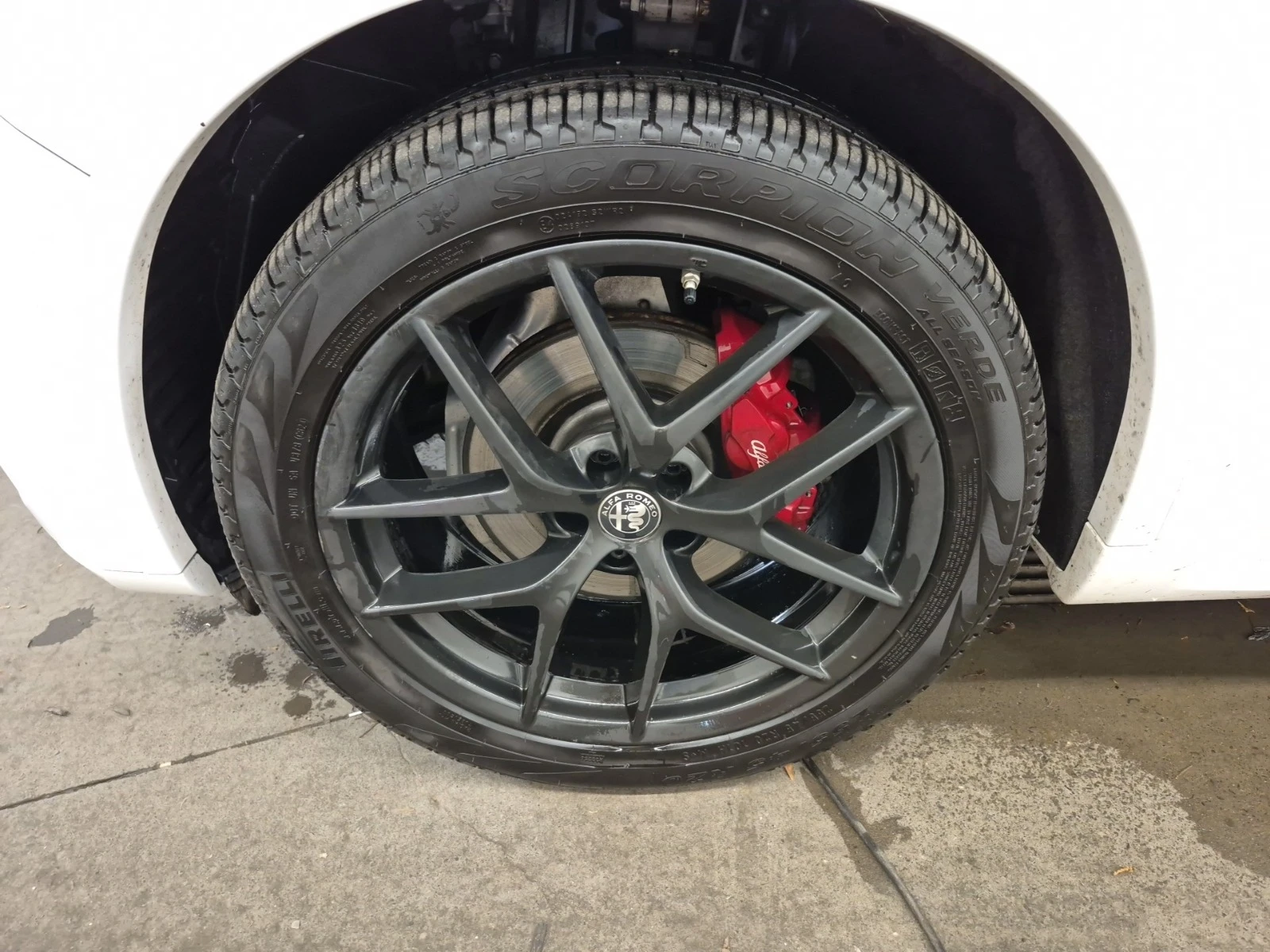 Alfa Romeo Stelvio * TI SPORT* AWD* CARFAX* *  | Mobile.bg   14