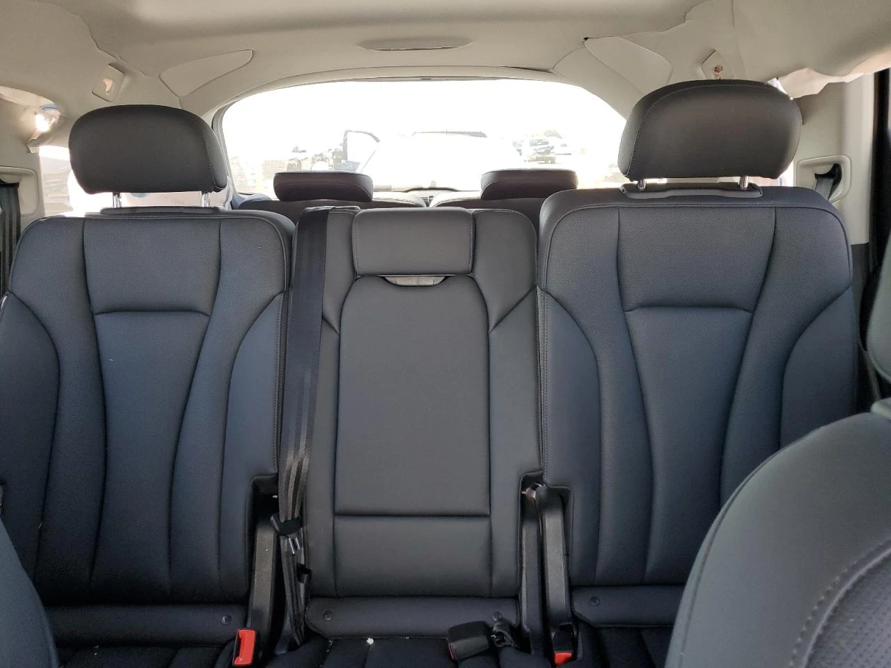 Audi Q7 2l Premium Plus - изображение 10