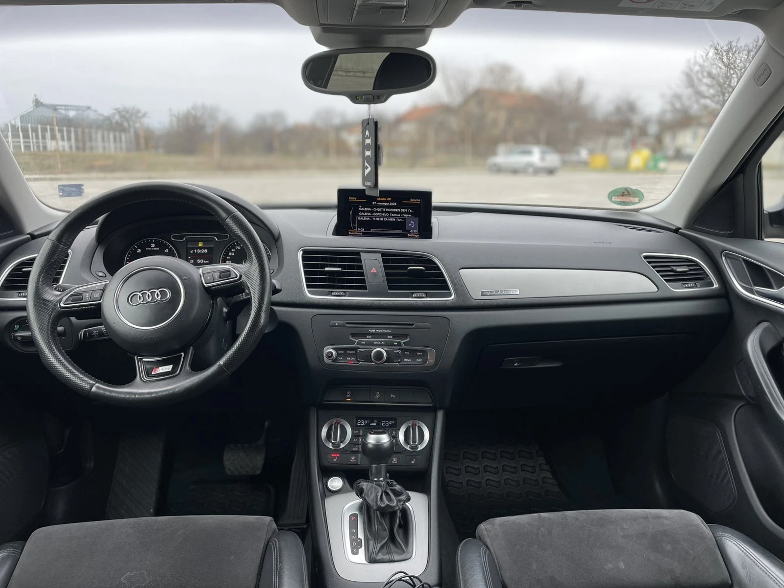 Audi Q3, снимка 10 - Автомобили и джипове - 53756902