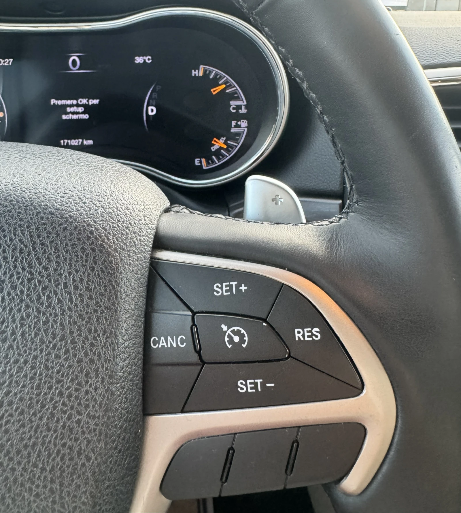 Jeep Grand cherokee 3.0D , снимка 11 - Автомобили и джипове - 55104330