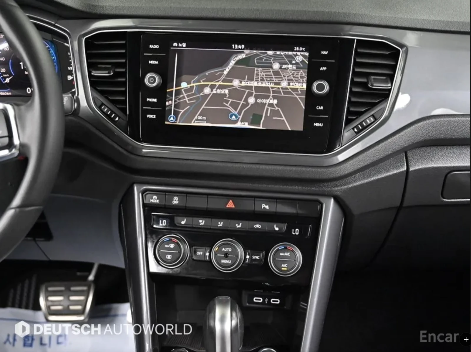 VW T-Roc PRESTIGE TDI | DIGITAL DASH | , снимка 13 - Автомобили и джипове - 55177876