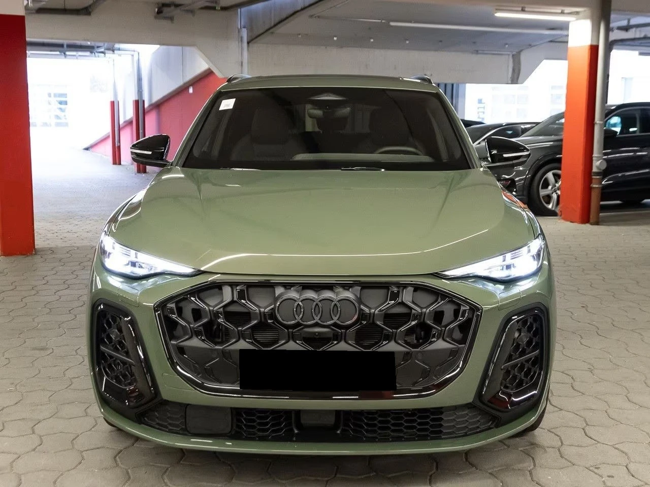 Audi SQ5 NEW / B&O / MATRIX / 360 / HUD / MMI PRO / PANO, снимка 2 - Автомобили и джипове - 55223138
