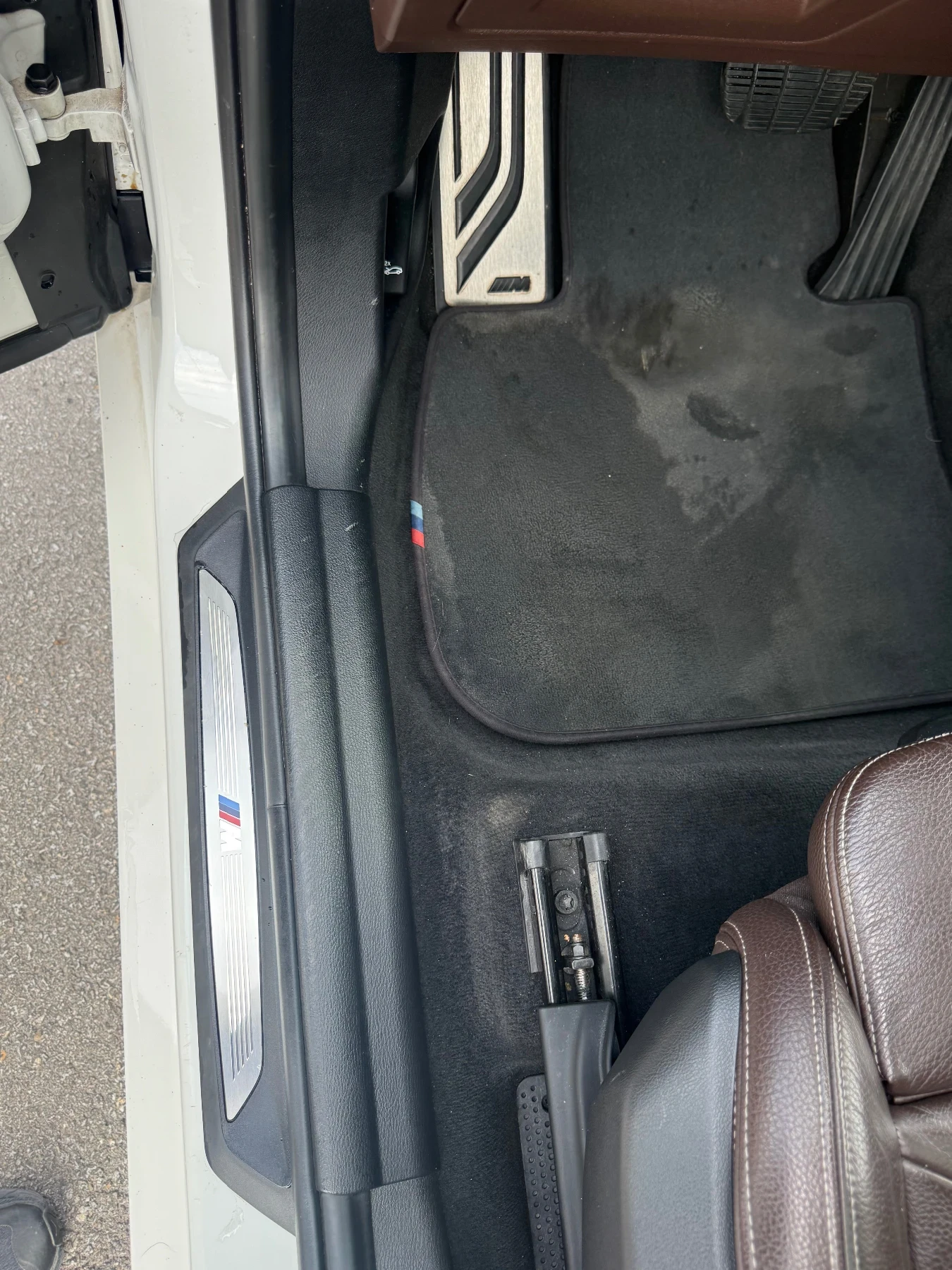 BMW X1 2, 5i / M ПАКЕТ / ФЕЙС / 4х4 / ШВЕЙЦАРИЯ, снимка 17 - Автомобили и джипове - 55321298