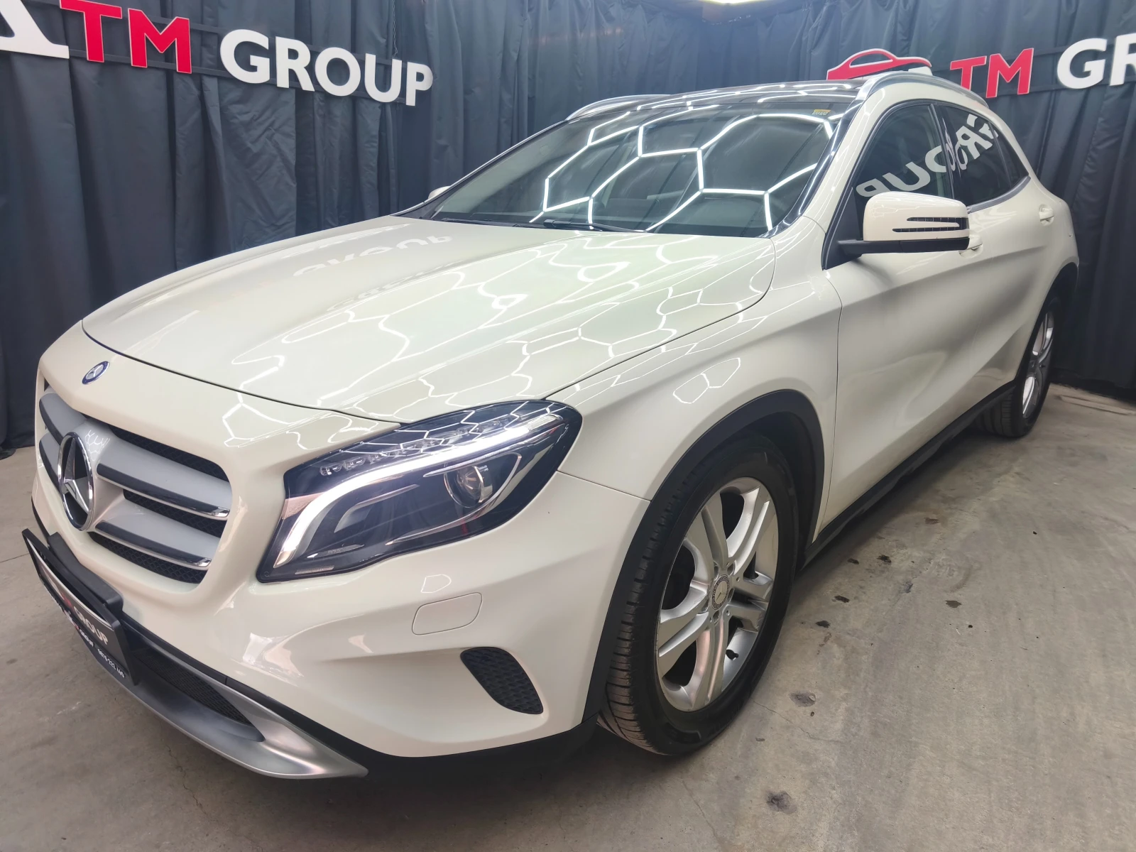 Mercedes-Benz GLA 200 4matic Automatic* NAVI* CAM* PANORAMA* E6B