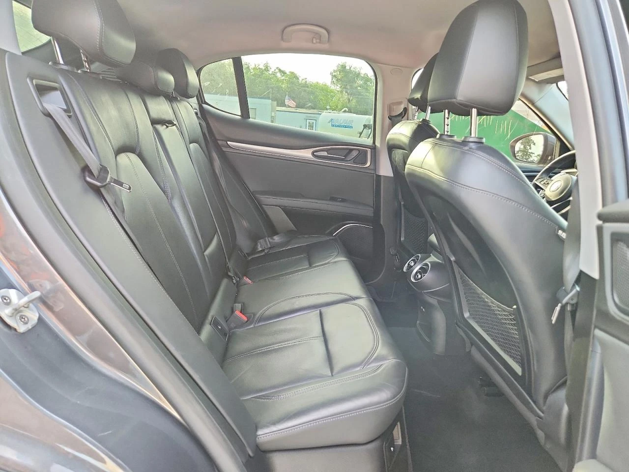 Alfa Romeo Stelvio SPORT* AWD* КОЖА* ПОДГРЕВ* КАМЕРА* NAVI* , снимка 11 - Автомобили и джипове - 56180464
