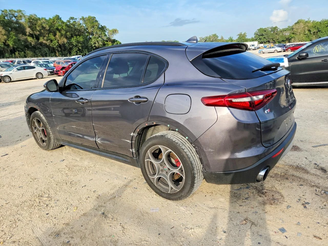 Alfa Romeo Stelvio SPORT* AWD* КОЖА* ПОДГРЕВ* КАМЕРА* NAVI* , снимка 3 - Автомобили и джипове - 56180464