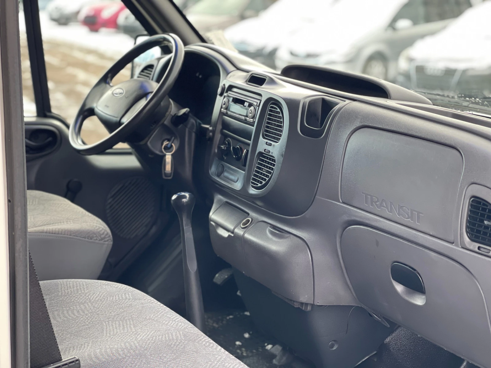 Ford Transit 2.4TDi - изображение 9