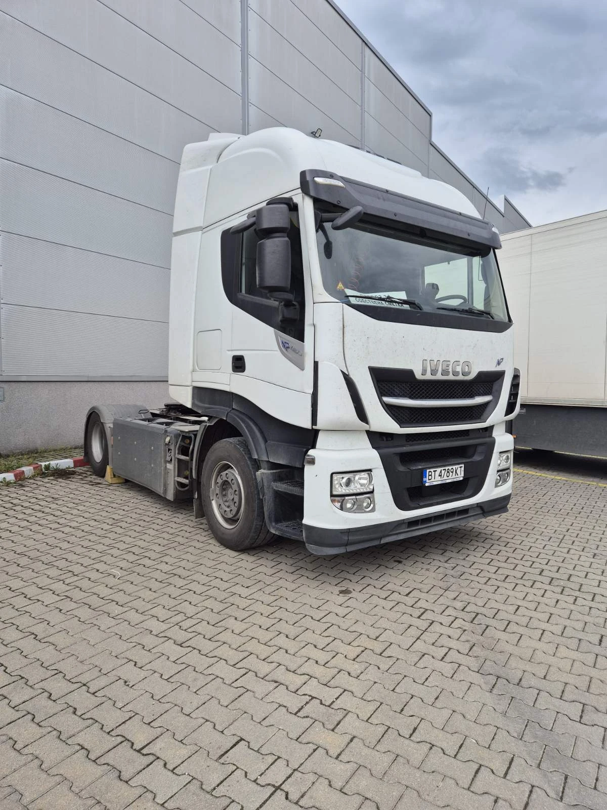 Iveco Stralis AS440ST P CNG - изображение 2