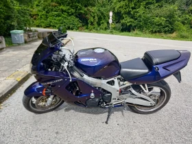 Honda Cbr 900 RR SC33, снимка 1