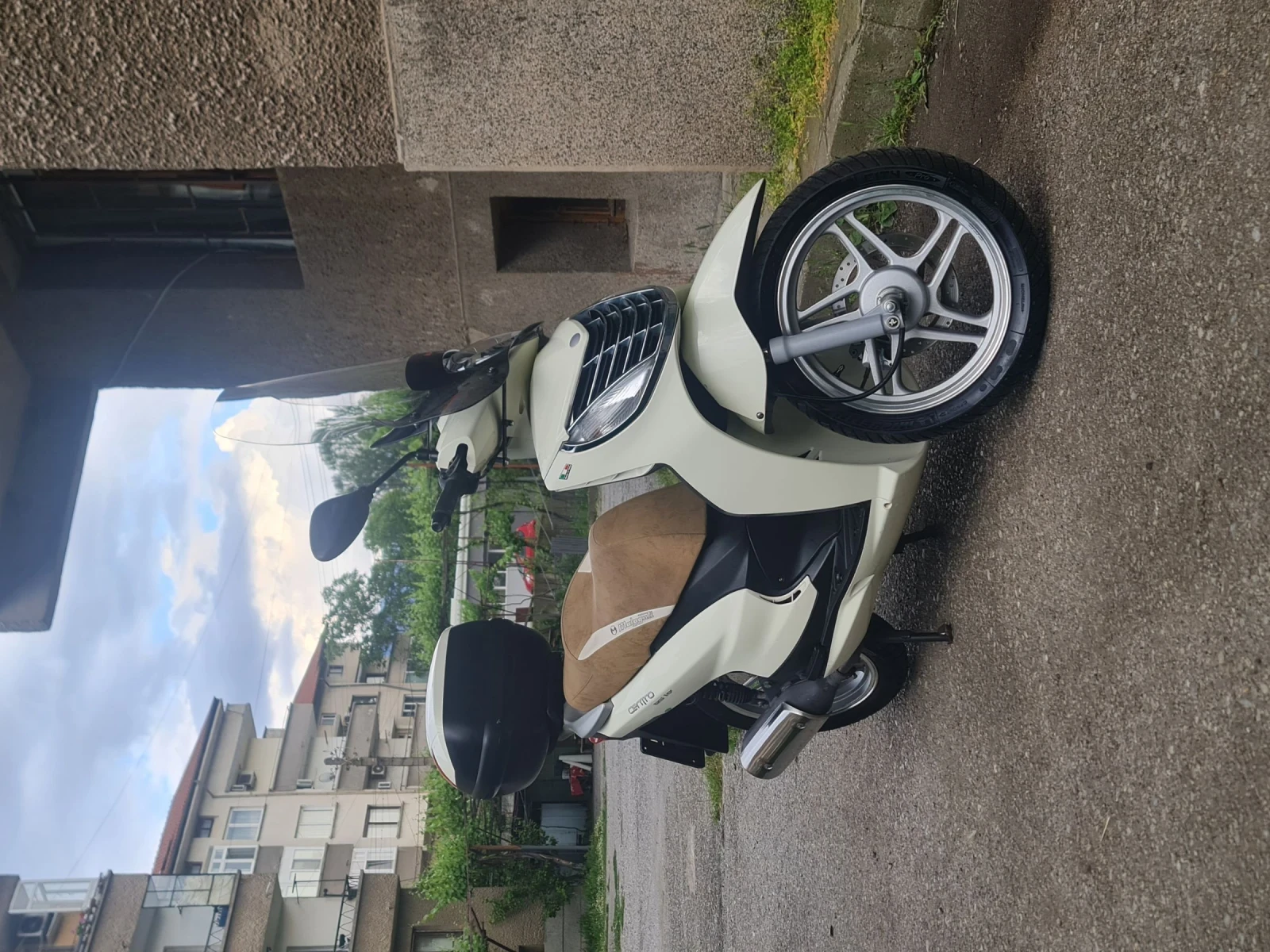 Malaguti Centro | Mobile.bg � ����������� 1