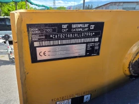 Мини челни товарачи Cat 216B2, снимка 12
