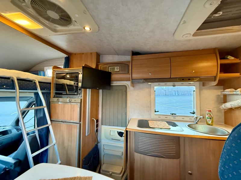 Кемпер Mercedes-Benz 416 2.7 CDI RIMOR, снимка 10 - Каравани и кемпери - 51689659