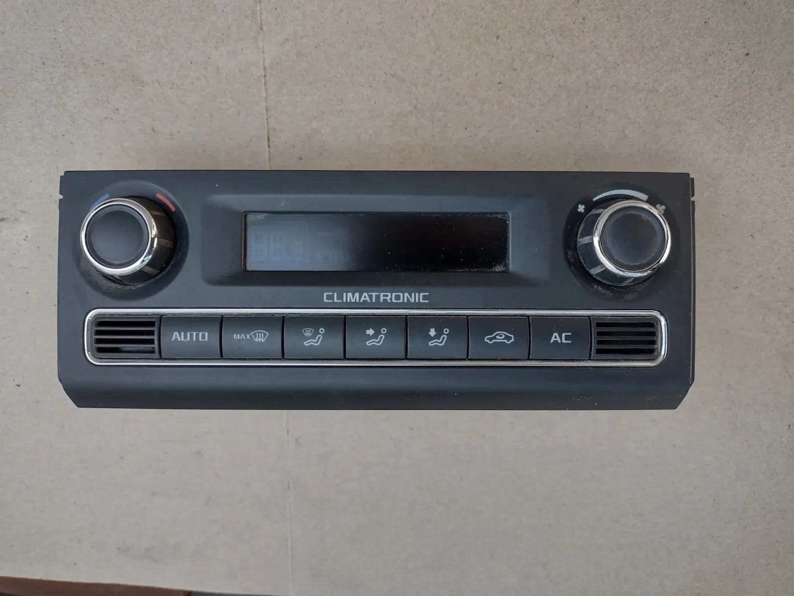 5J0907044C   Skoda Fabia II (2007-2014) 5J0.907.044 C | Mobile.bg   1