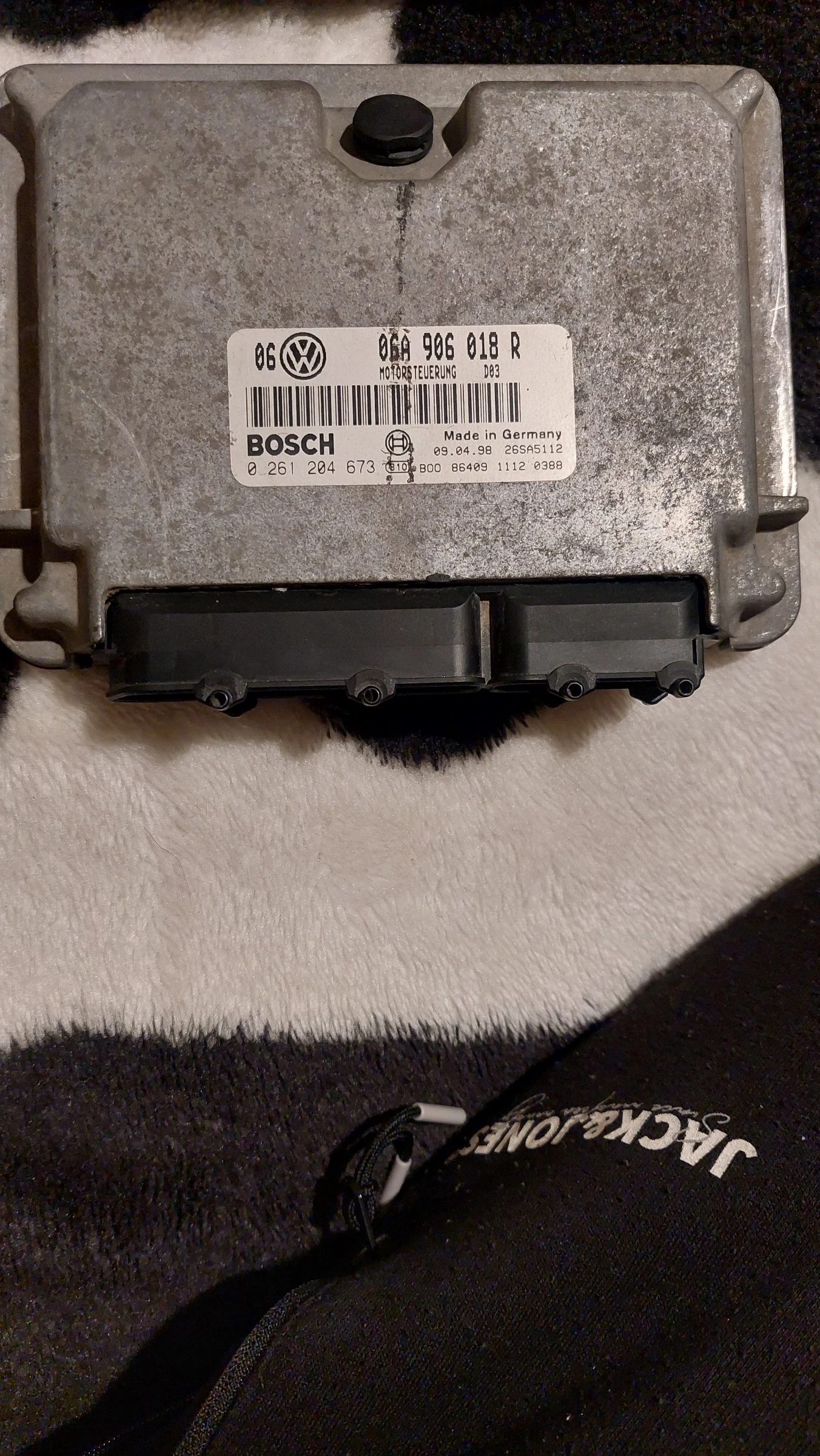 �������� ���� 4 1.8� | Mobile.bg � ����������� 1