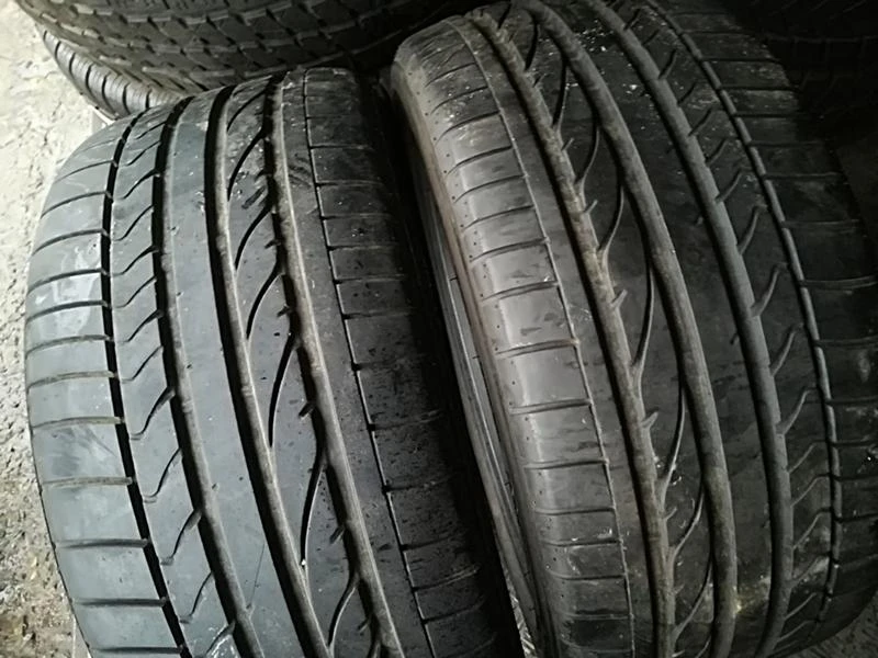 Гуми Летни 245/40R18, снимка 2 - Гуми и джанти - 23812495