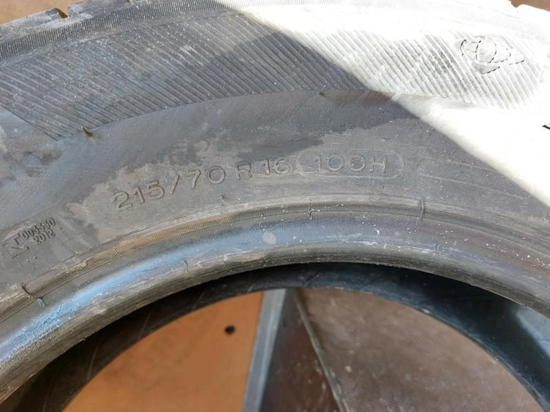 Гуми Летни 215/70R16, снимка 6 - Гуми и джанти - 35991860