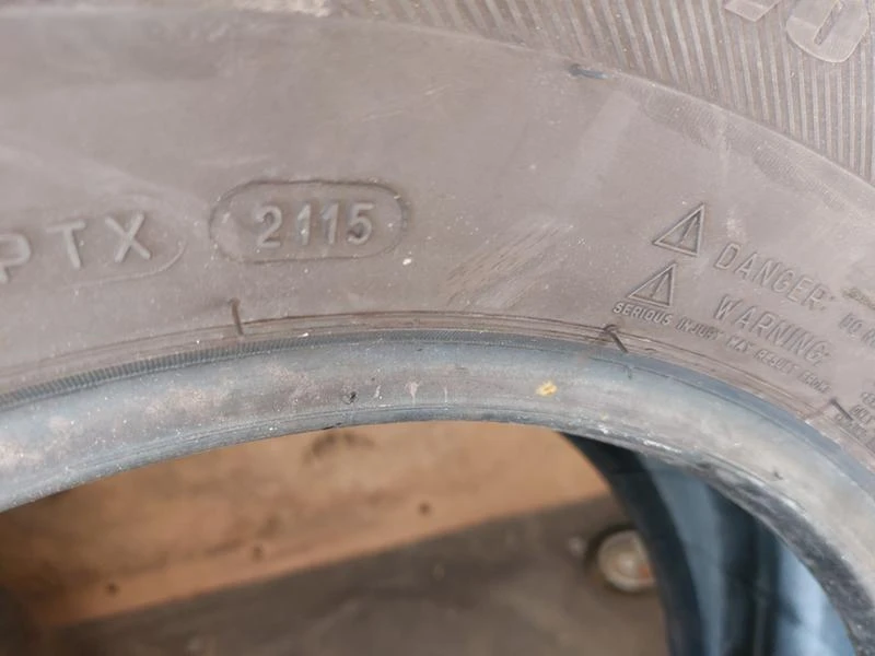 Гуми Летни 215/70R16, снимка 8 - Гуми и джанти - 35991860